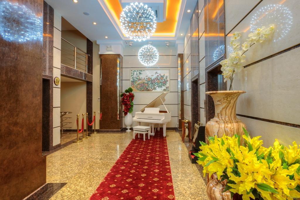 Grand Voyage Hotel Almaty Exterior foto